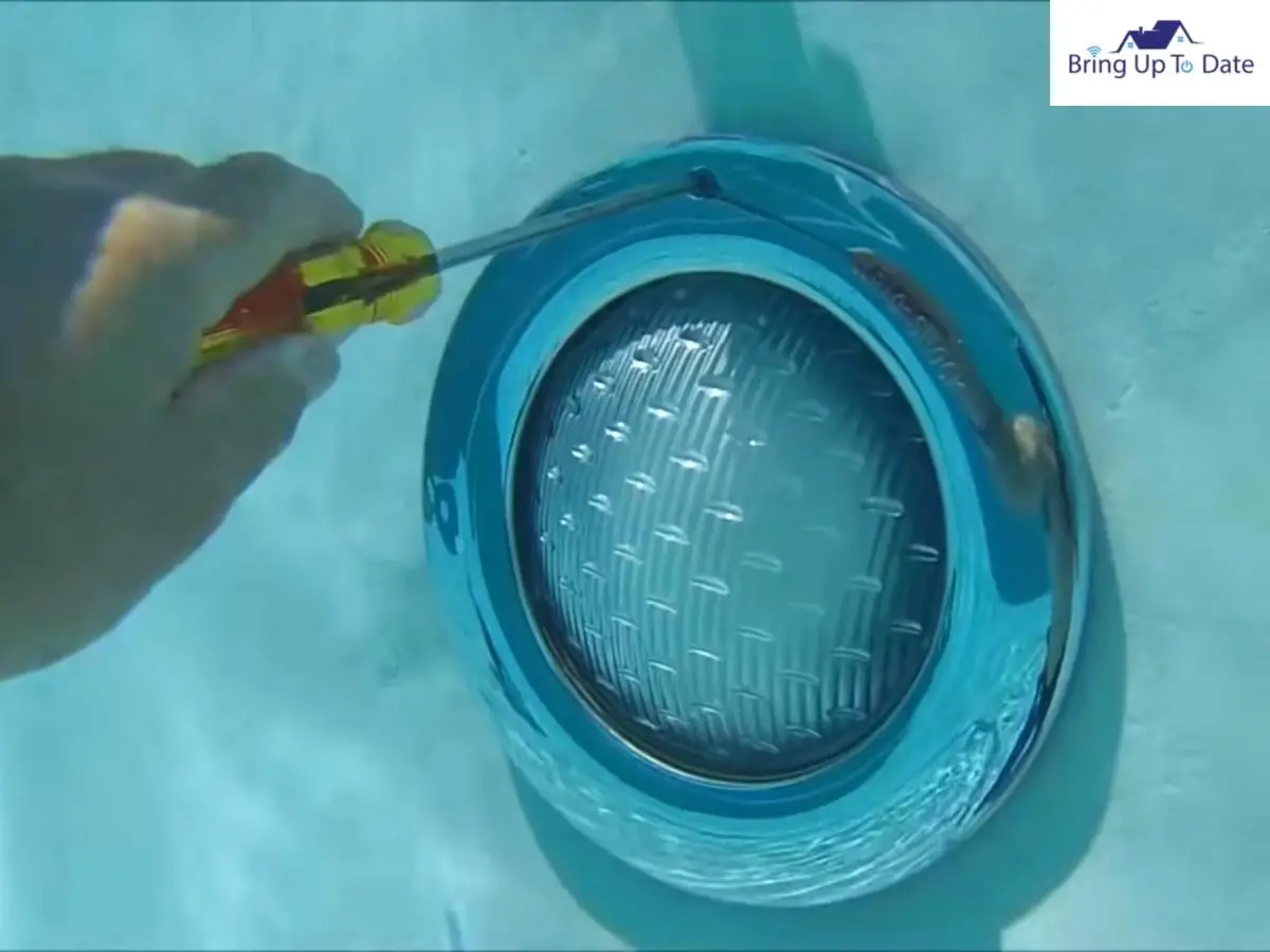 How to Replace a Pool Light Bulb