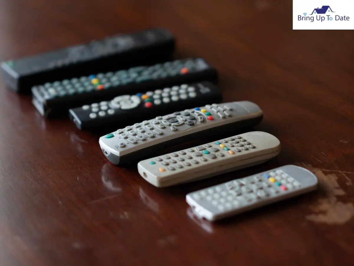 The Best five Universal Remotes for your Roku
