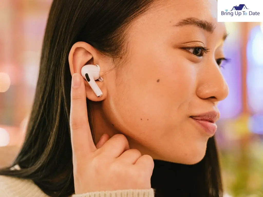 Can A Physical Damage Make AirPods Pause ? 