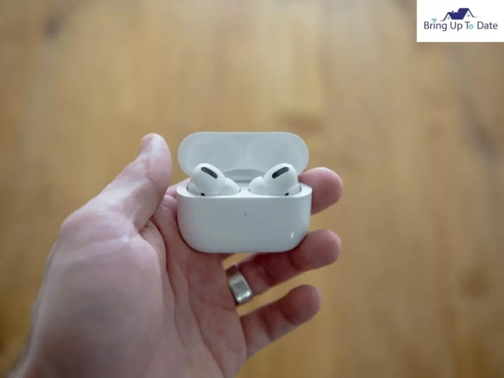 AirPods Pro Battery Life : 